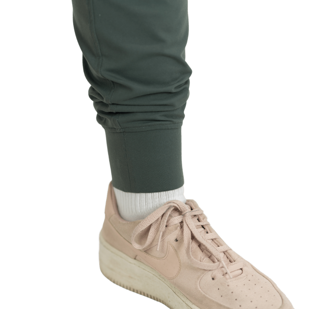 Essential Sport Jogger Damen
